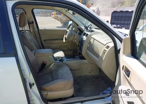 2008 Ford Escape Xlt from USA, damaged, VIN 1FMCU93118KE49628